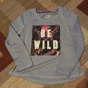 Active fit long sleeve shirt